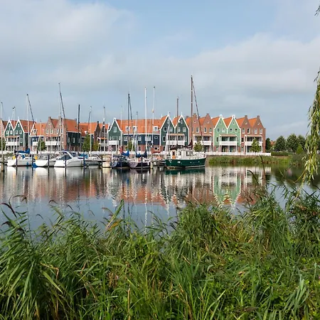 Casa vacanze Restyled On The Markermeer Volendam
